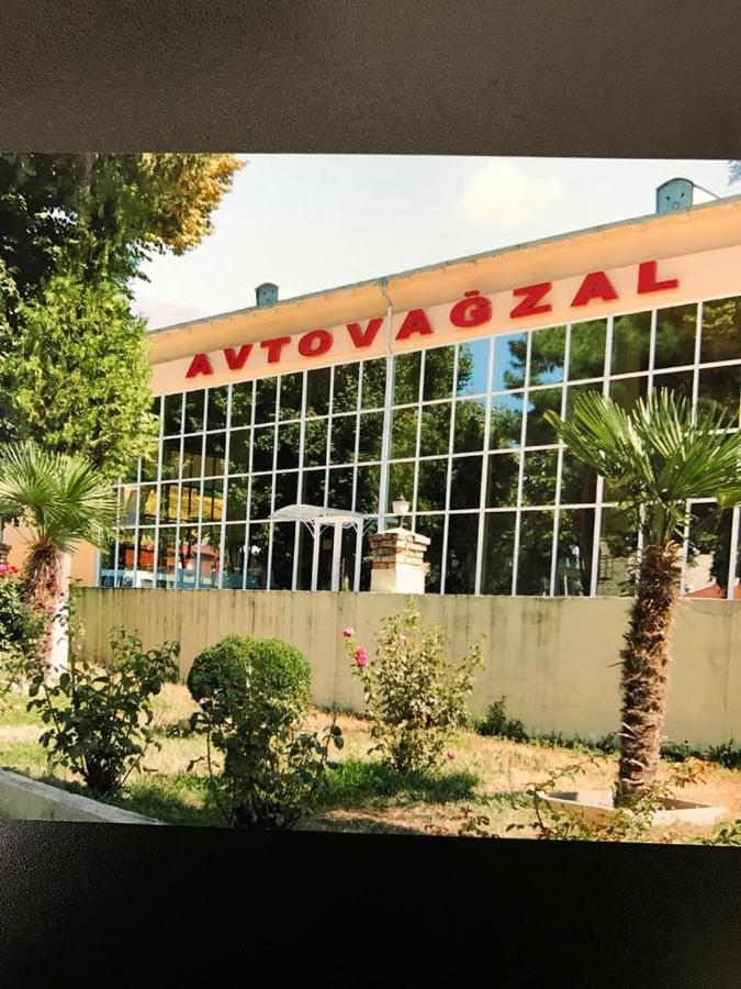 Sheki Avtovagzal Motel Eksteriør billede